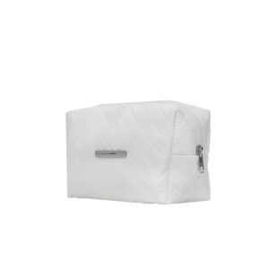 Necessaire matelassê couro personalizada