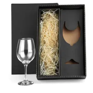 Taça de vidro para vinho 490ml personalizada