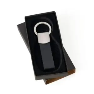 Chaveiro em metal cromado e sintético preto redondo personalizado