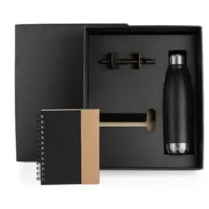 Kit caderneta A5 com garrafa e caneta personalizada