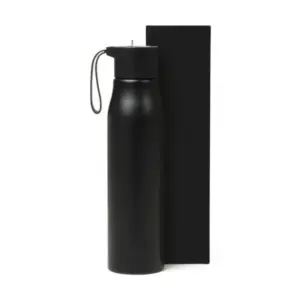 Garrafa em alumínio reciclado preta 750ml com bico articulado personalizada