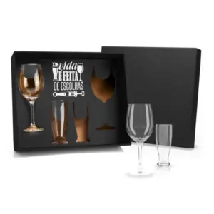 Jogo 4 copos de vidro para vinho e cerveja personalizado