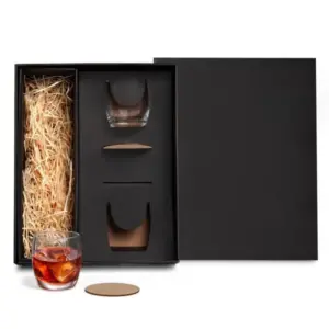 Jogo 2 copos para whisky 330ml com porta copo em MDF personalizado