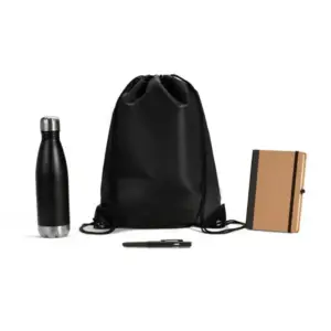 Kit boas-vindas mochila garrafa e caderno preto 4 peças personalizado