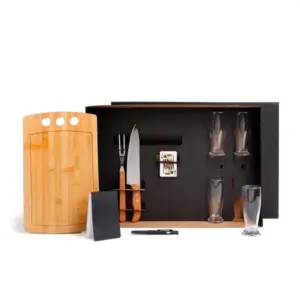 Kit churrasco cerveja e baralho personalizado