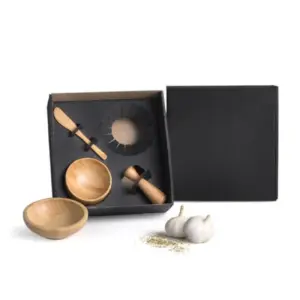 Kit cumbuca e amassador de temperos em bambu personalizado