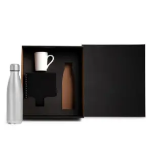 Kit garrafa caneca e caderno 3 peças personalizado