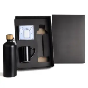 Kit garrafa caneca e fone Bluetooth 3 peças personalizado