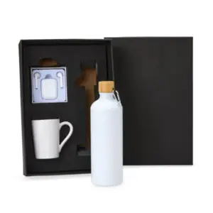 Kit garrafa branca caneca e fone Bluetooth personalizado