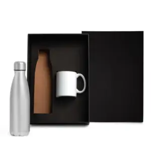 Kit garrafa e caneca 2 peças personalizado