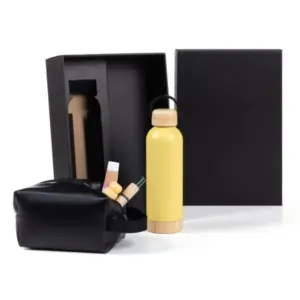 Kit garrafa e nécessaire amarelo e preto personalizado