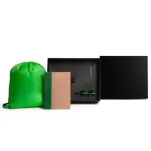 Kit mochila caderno e caneta verde personalizado