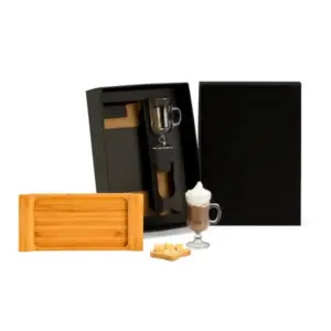 Kit para cafézinho com bandeja e canecas em vidro personalizado
