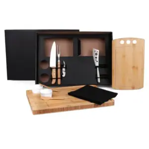 Kit para churrasco e petisco com 2 tábuas 11 peças personalizado