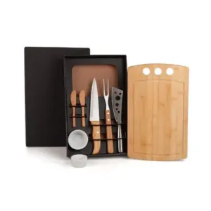 Conjunto para churrasco e petisco em bambu e madeira personalizado