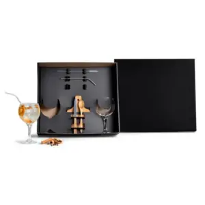 Kit para gin tônica com taças e tábua 8 peças personalizado