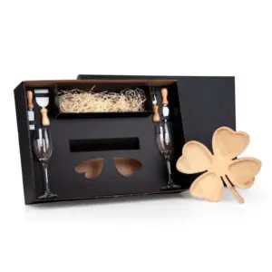 Kit petisco e champanhe com utensílios para queijo 7 peças personalizado