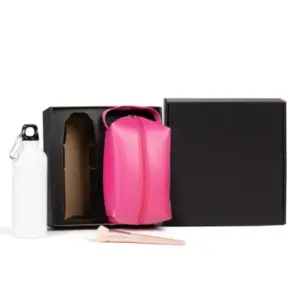 Kit squeeze e nécessaire rosa personalizado