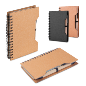 Caderno A6 em papelão com caneta personalizado