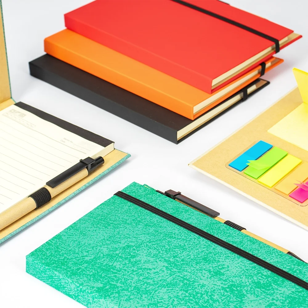 Bloco de anotações 13x18cm com capa e elástico personalizado