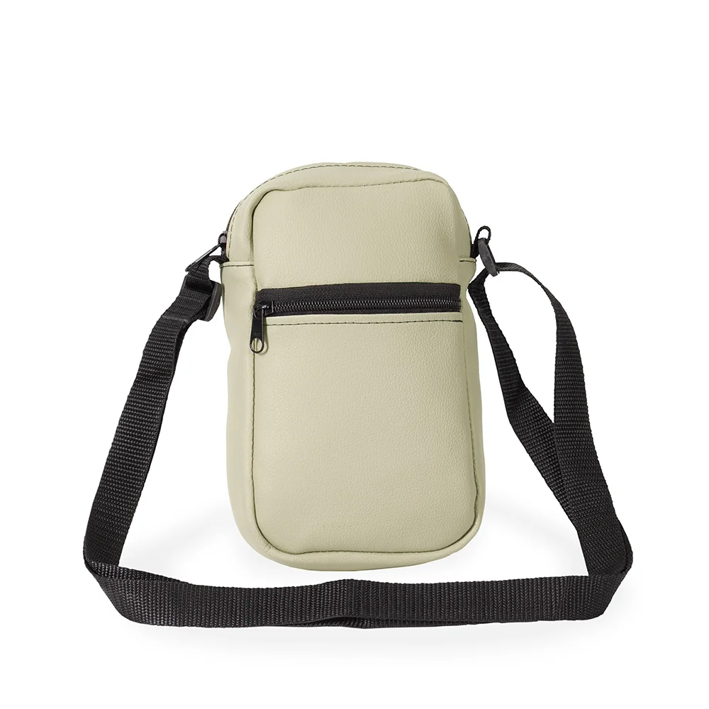 Bolsa de ombro em couro sintético personalizada