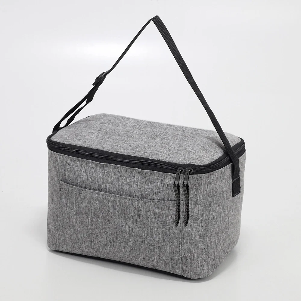 Bolsa térmica em nylon 10 litros com bolso frontal personalizada