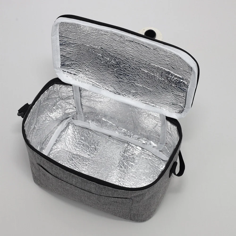 Bolsa térmica em nylon 10 litros com bolso frontal personalizada