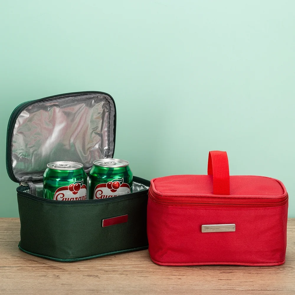 Bolsa térmica em nylon 3 litros com plaquinha personalizada