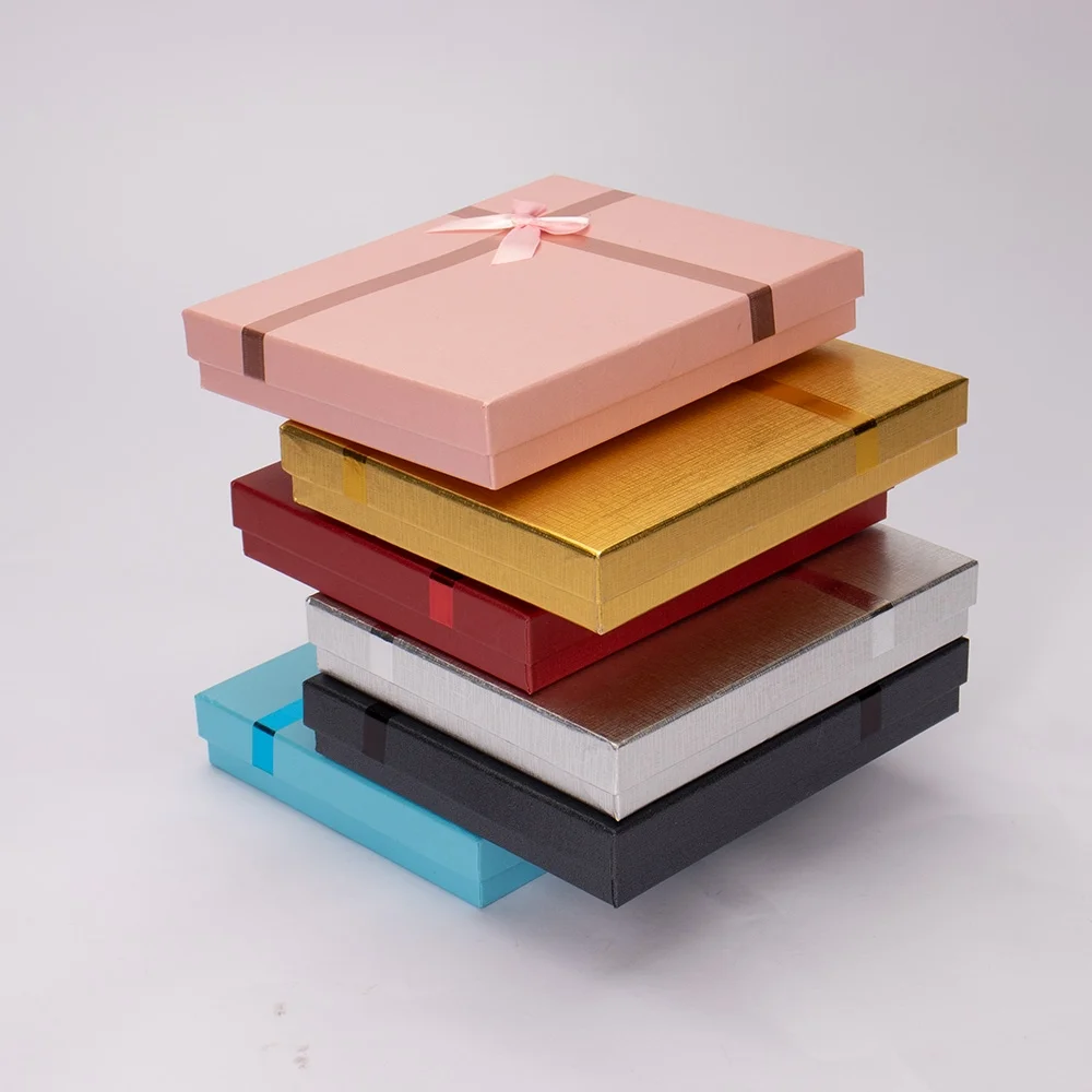 Caixa para presente em papelão personalizada