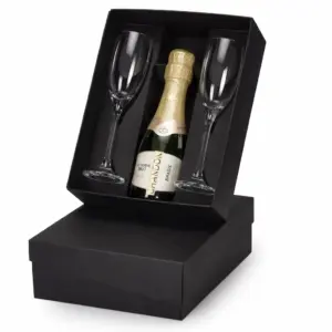 Kit Chandon 187ml personalizado com 2 taças de vidro e caixa para apresentação personalizada