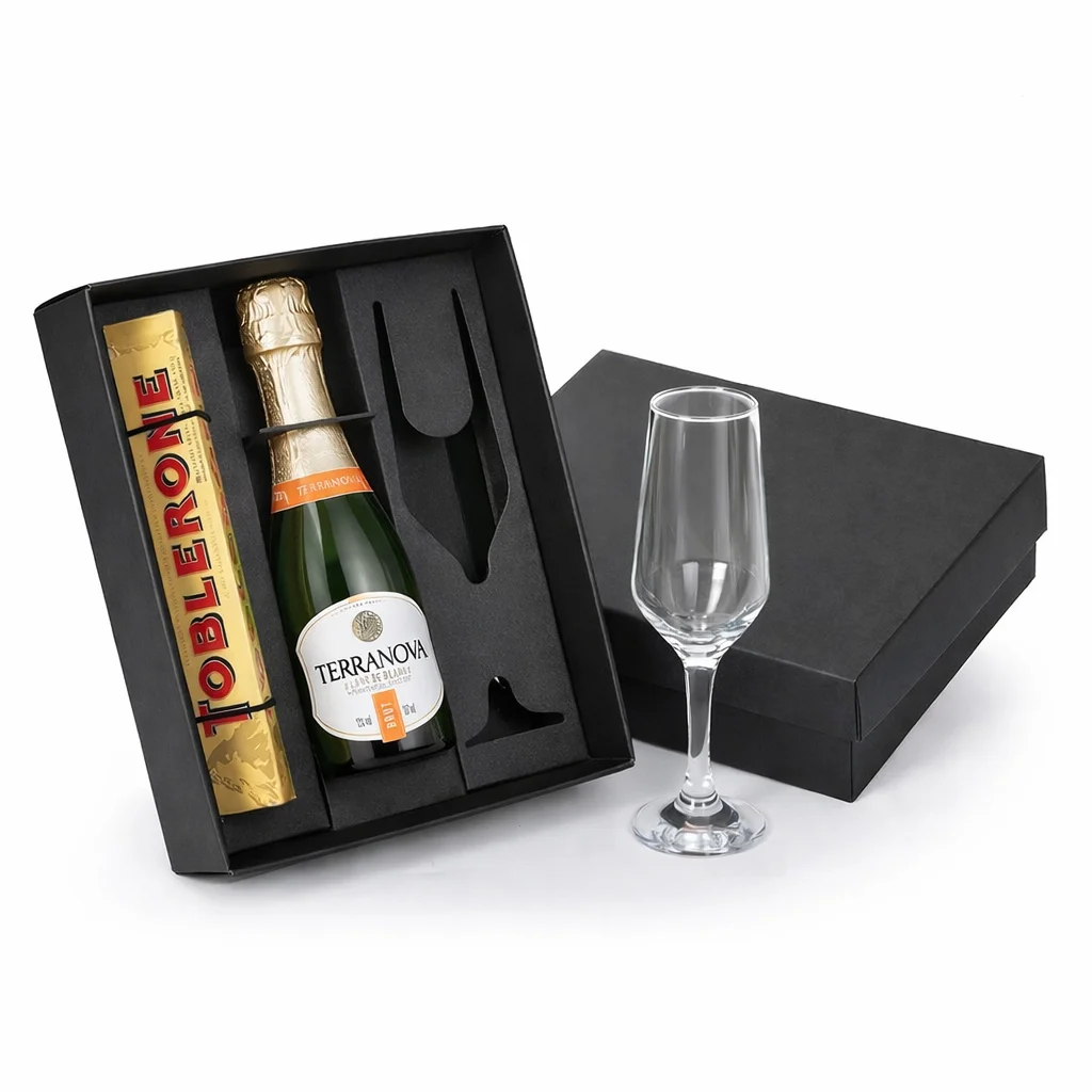 Kit Espumante Terranova 187ml com Taça e Toblerone Personalizado